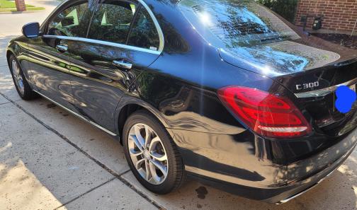 Photo 5 of 16 of 2015 Mercedes-Benz C-Class C 300 Luxury